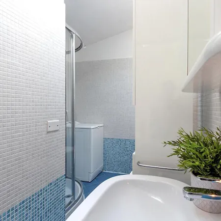 Apartment Nel Cuore Di A Due Passi Dal Mare *